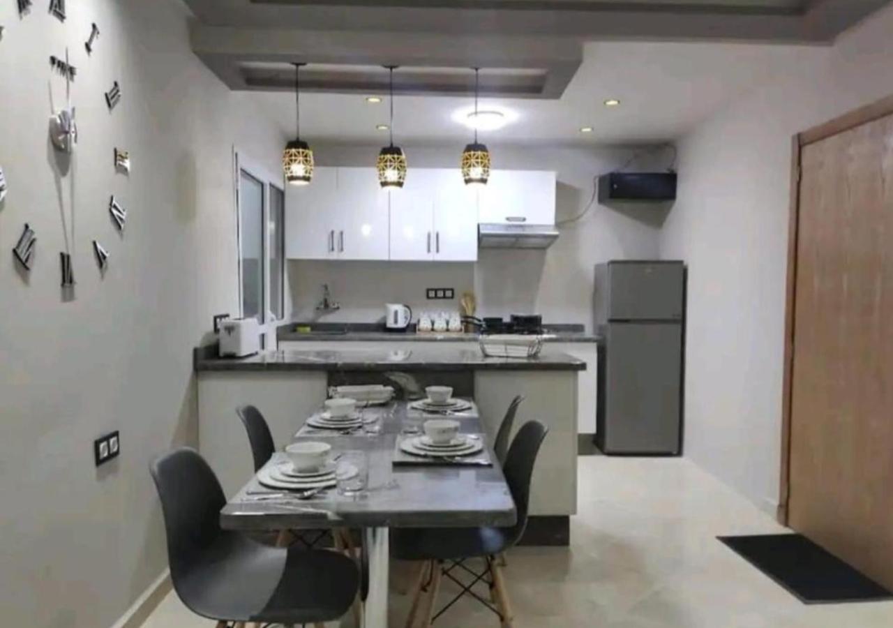 Elegant Apartment With Air Conditioner For A Great Stay Tanger Extérieur photo